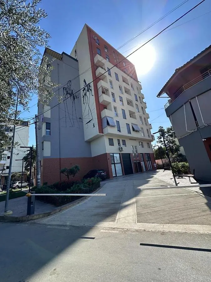 Sun Tower Apartments Tirana
